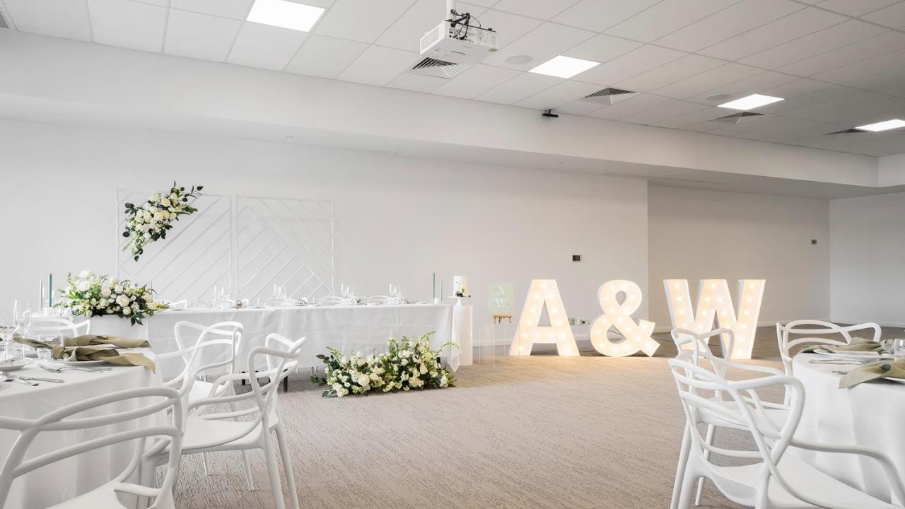 Oaks Toowoomba Hotel المظهر الخارجي الصورة